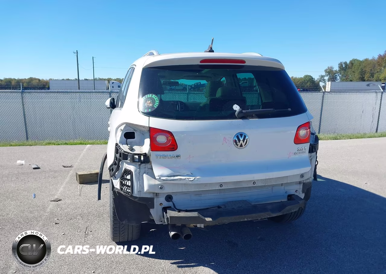 2010 Volkswagen Tiguan Wolfsburg Edition VIN:WVGBV7AX6AW530269 - 6