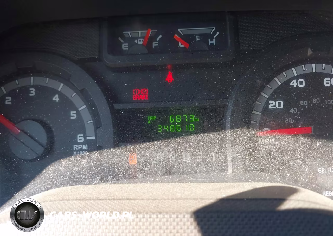 2011 Ford E-250 Commercial VIN:1FTNE2EW2BDA04403 - 7