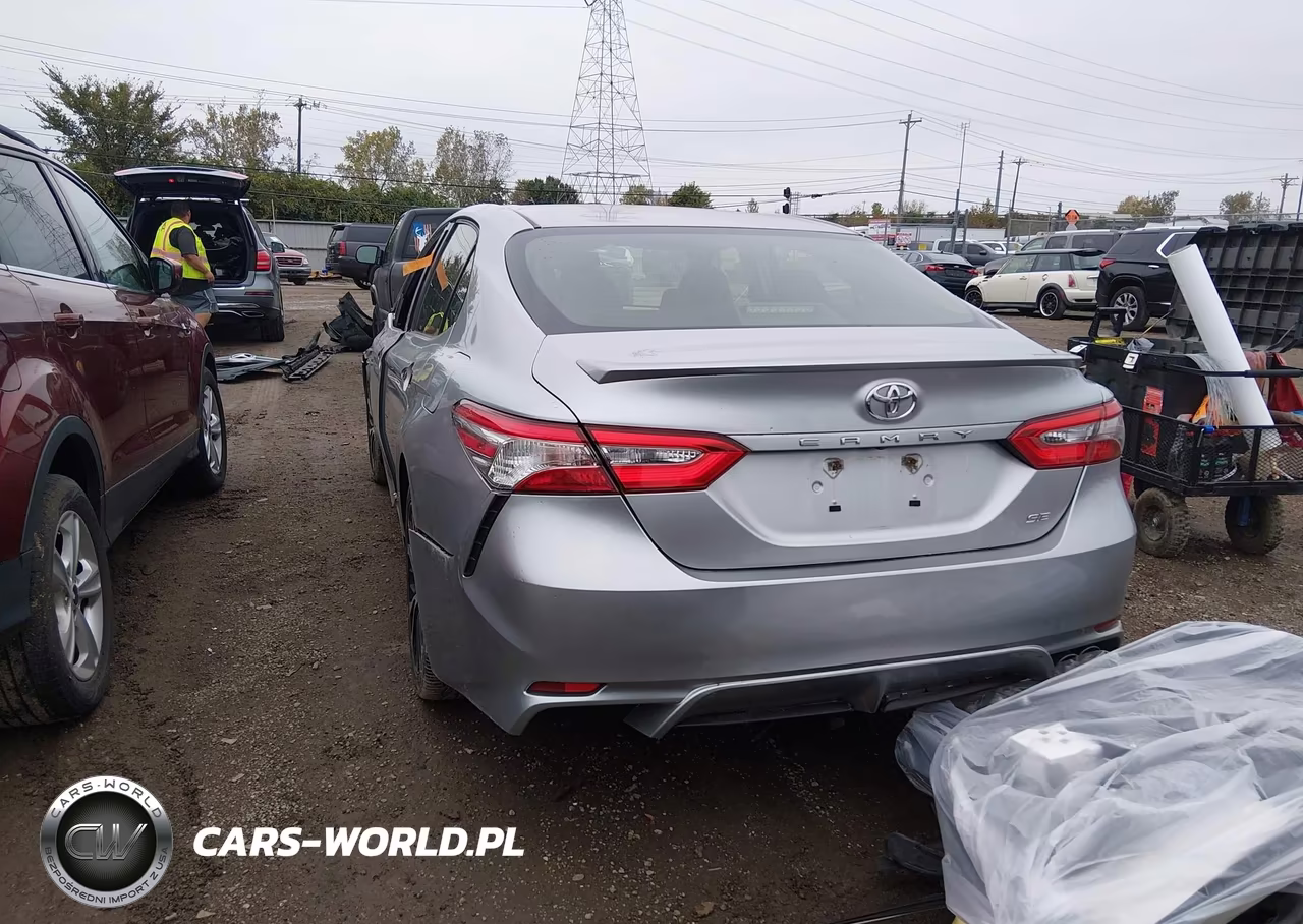 2018 Toyota Camry Se VIN:JTNB11HK5J3050907 - 17