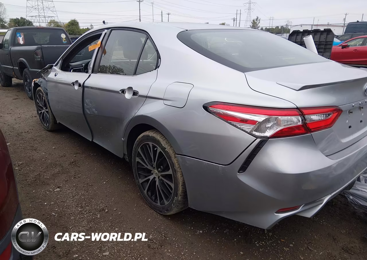 2018 Toyota Camry Se VIN:JTNB11HK5J3050907 - 3