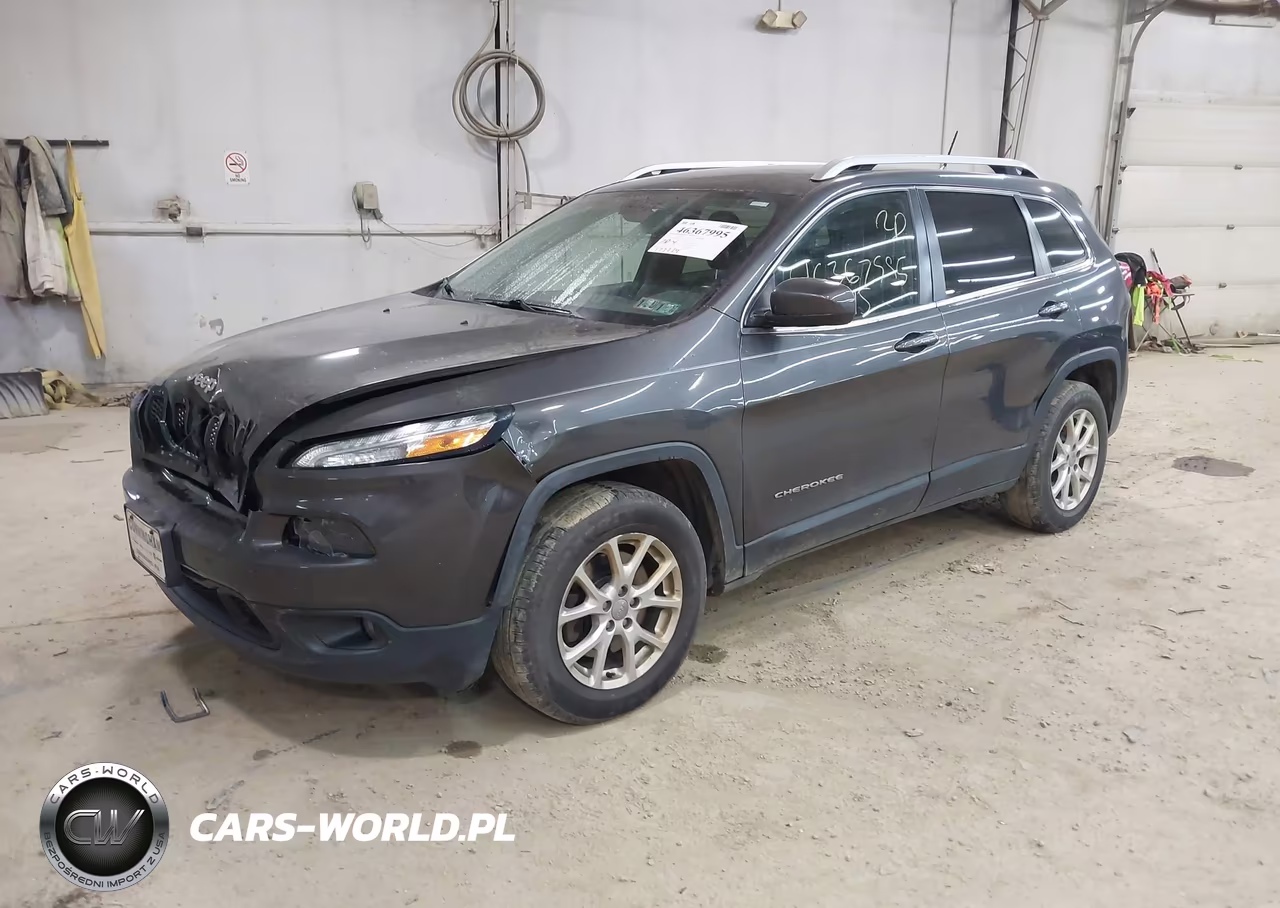 2015 Jeep Cherokee Latitude VIN:1C4PJMCB0FW715236 - 2