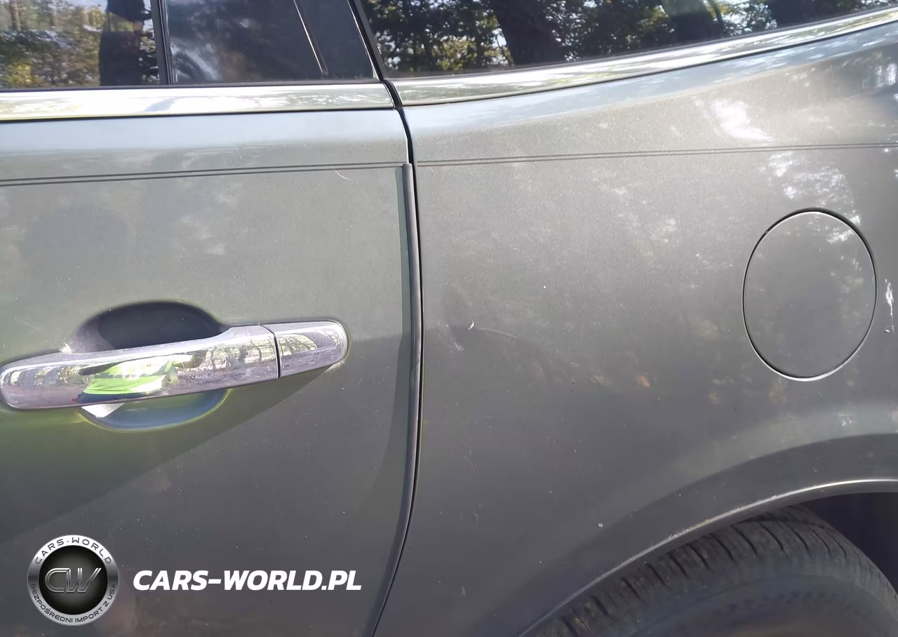 2011 Chevrolet Traverse 1Lt VIN:1GNKRGED6BJ196517 - 12