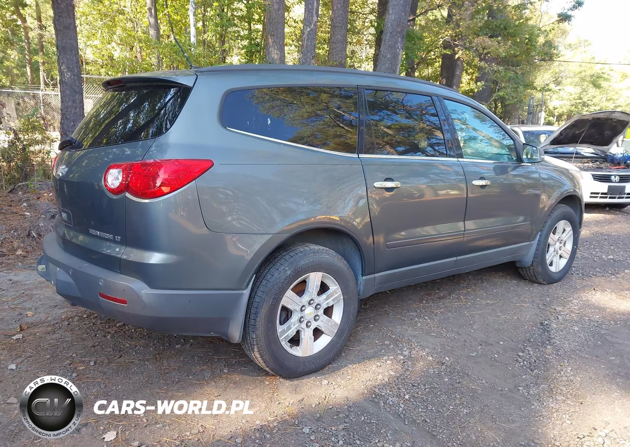 2011 Chevrolet Traverse 1Lt VIN:1GNKRGED6BJ196517 - 4