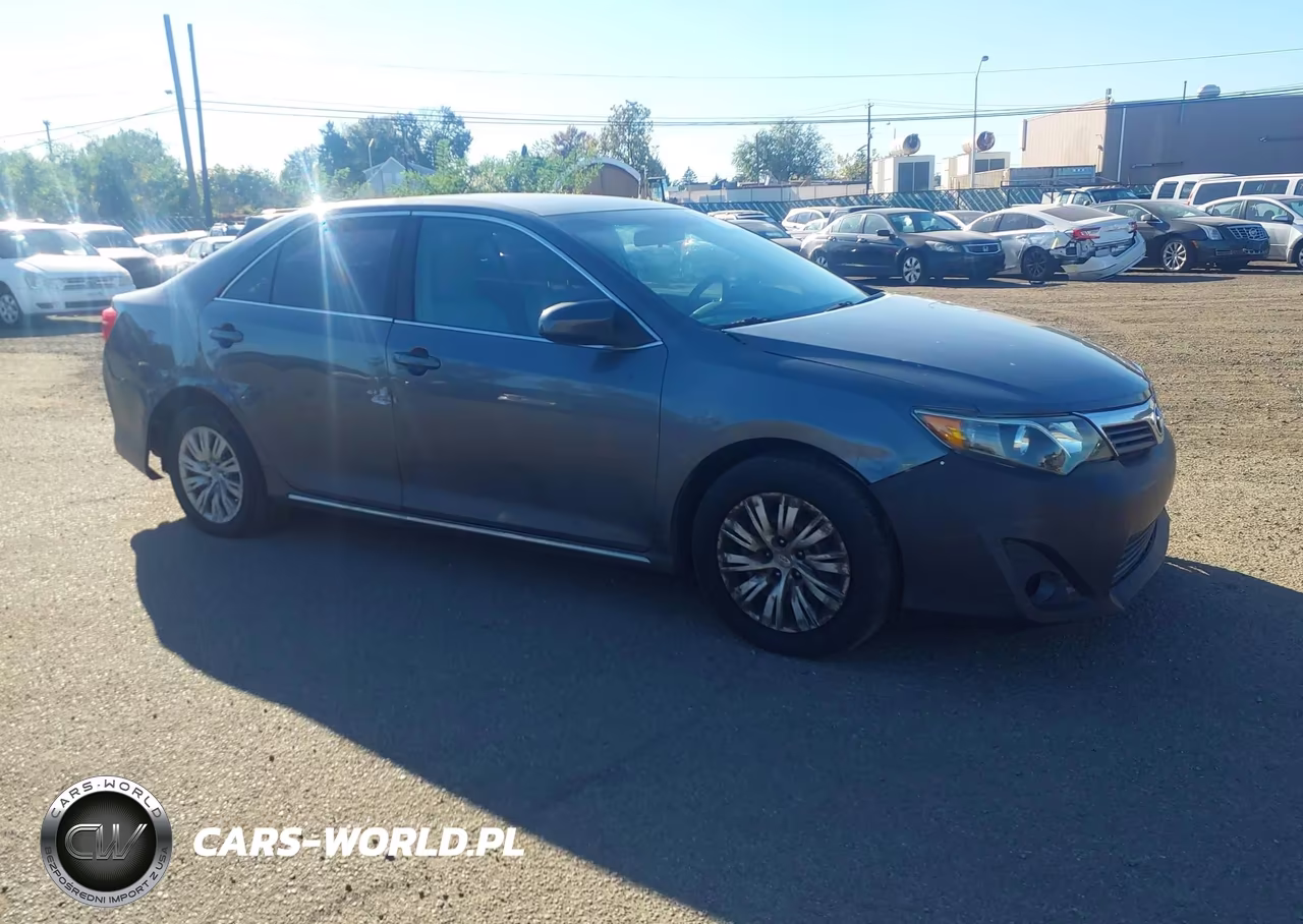 2013 Toyota Camry Le