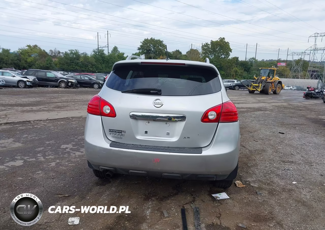 2015 Nissan Rogue Select S VIN:JN8AS5MVXFW258389 - 17