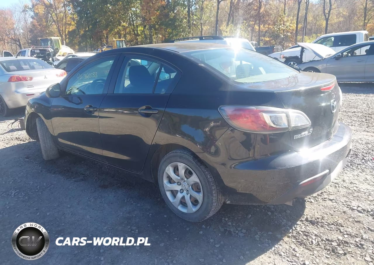 2010 Mazda Mazda3 I Sport VIN:JM1BL1SG2A1315149 - 3