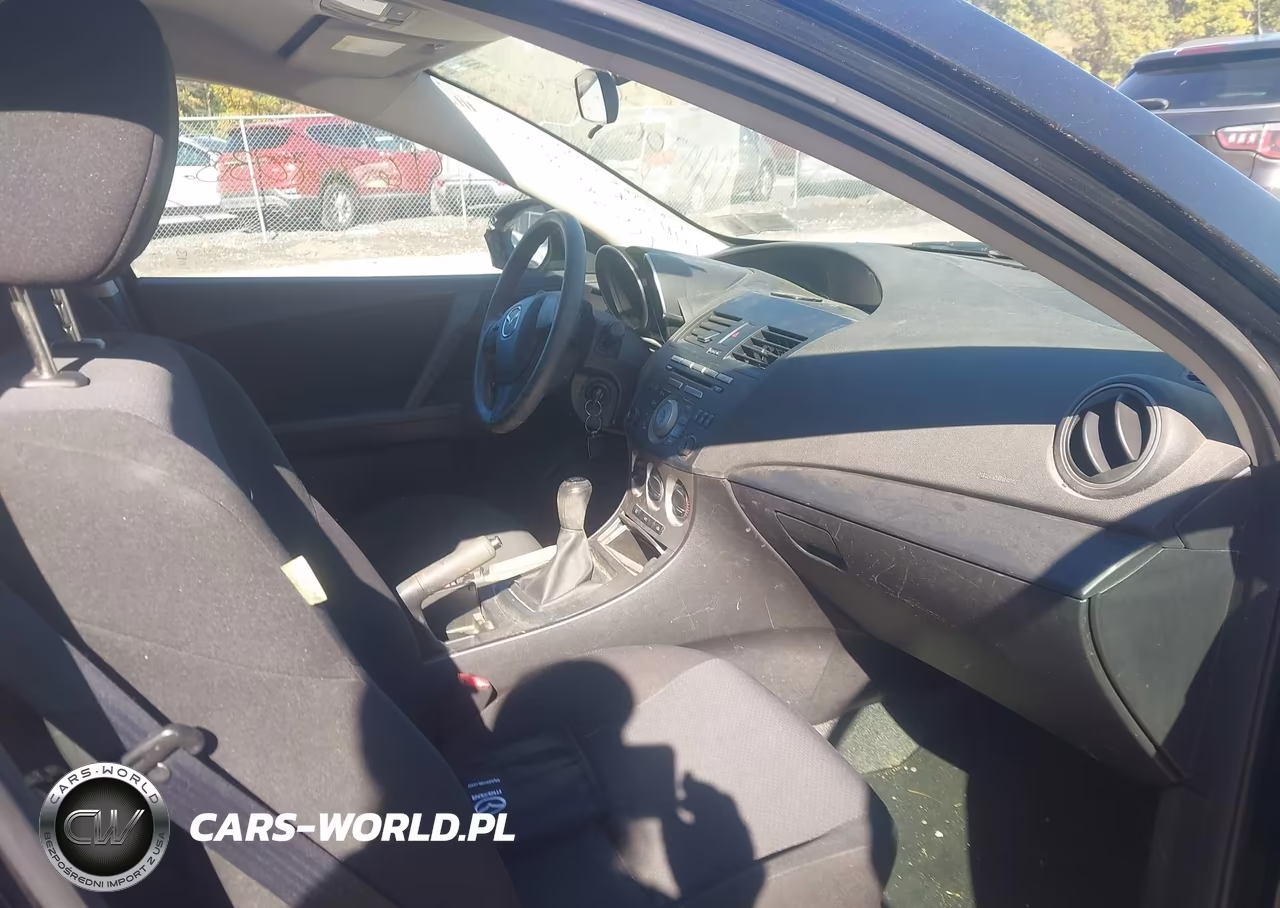 2010 Mazda Mazda3 I Sport VIN:JM1BL1SG2A1315149 - 5