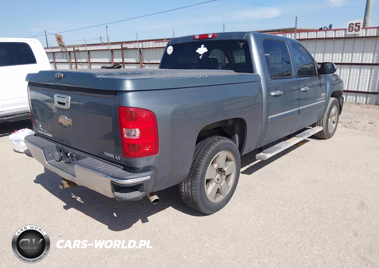 2011 Chevrolet Silverado 1500 Lt VIN:3GCPCSE06BG132379 - 4