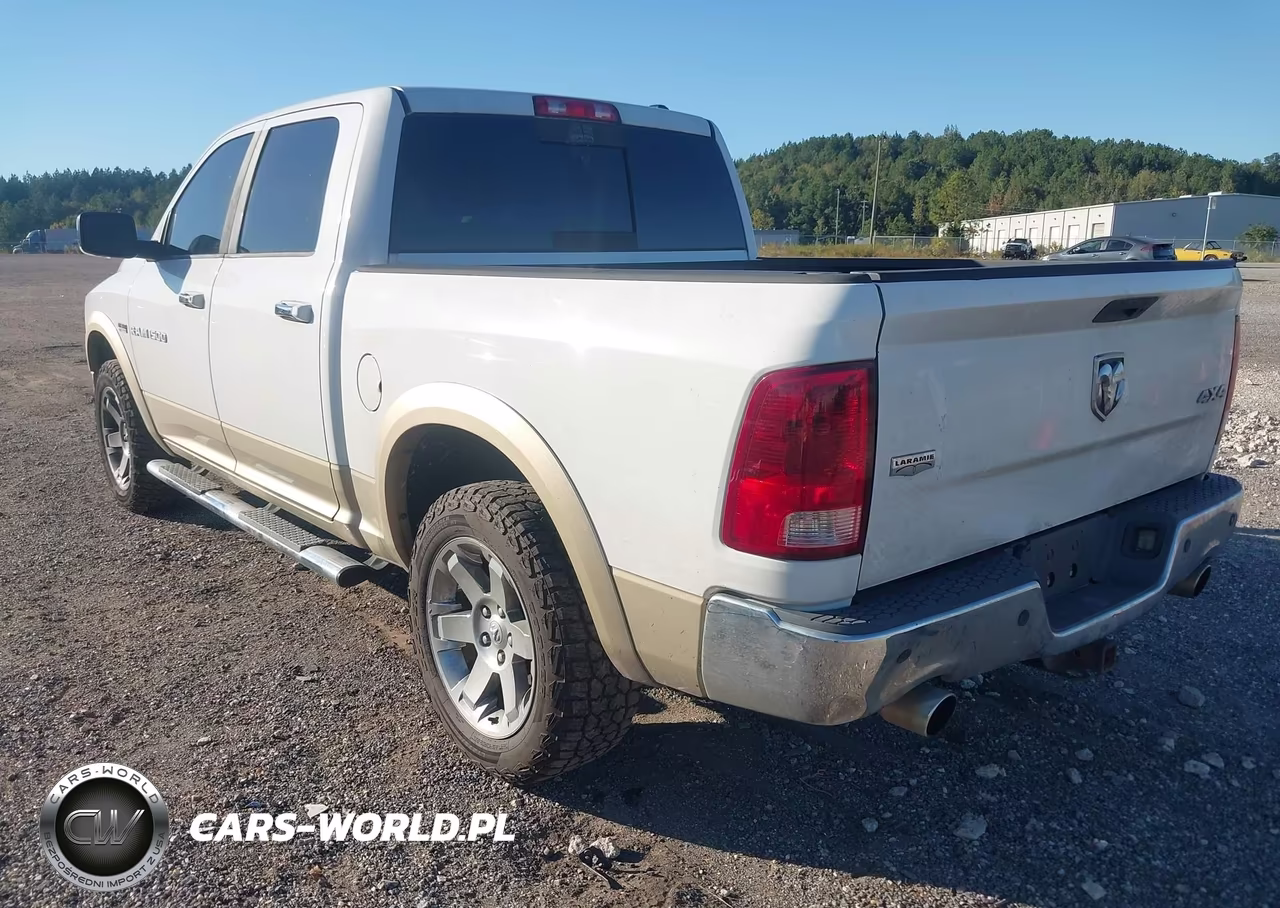 2011 Ram Ram 1500 Laramie VIN:1D7RV1CT8BS548555 - 3