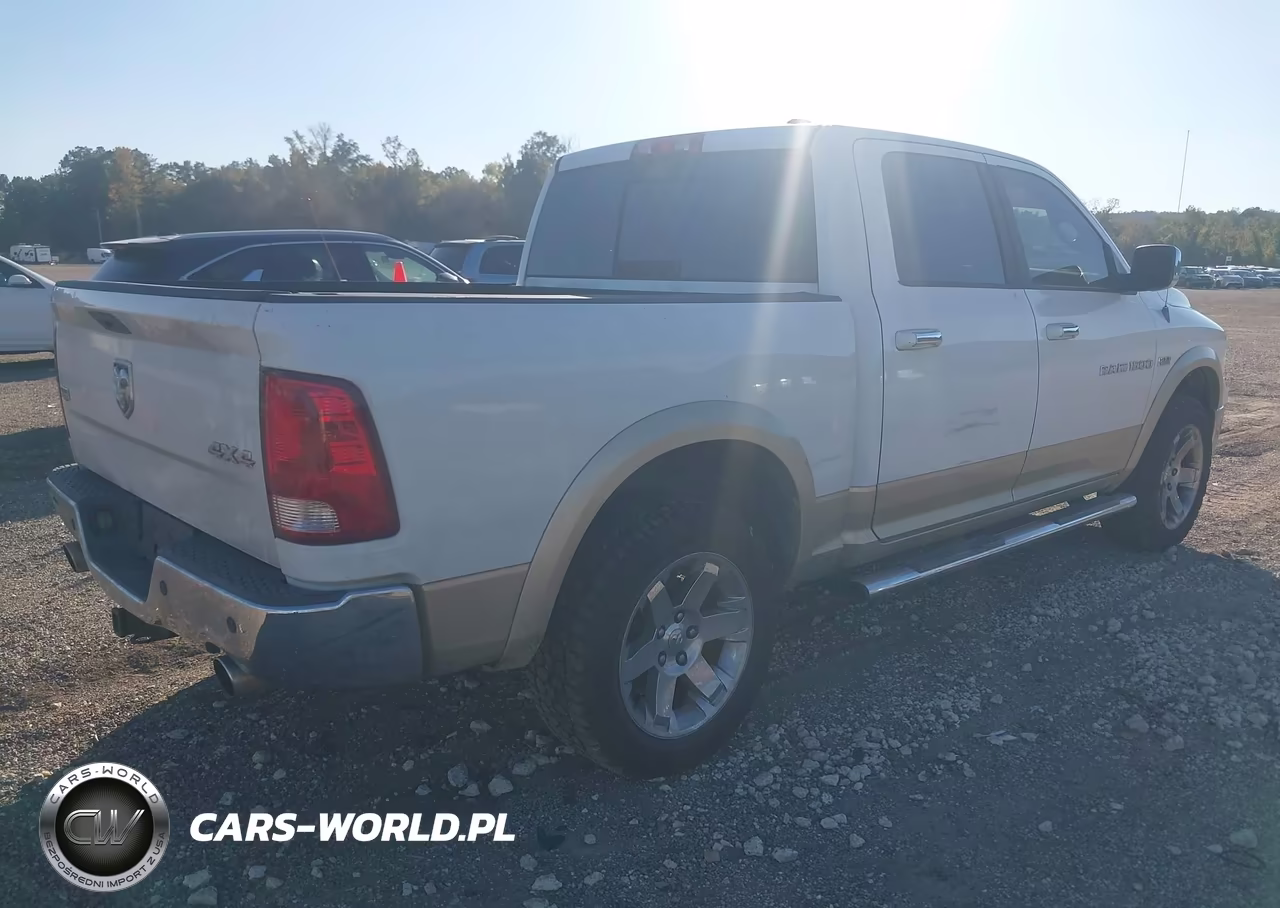 2011 Ram Ram 1500 Laramie VIN:1D7RV1CT8BS548555 - 4