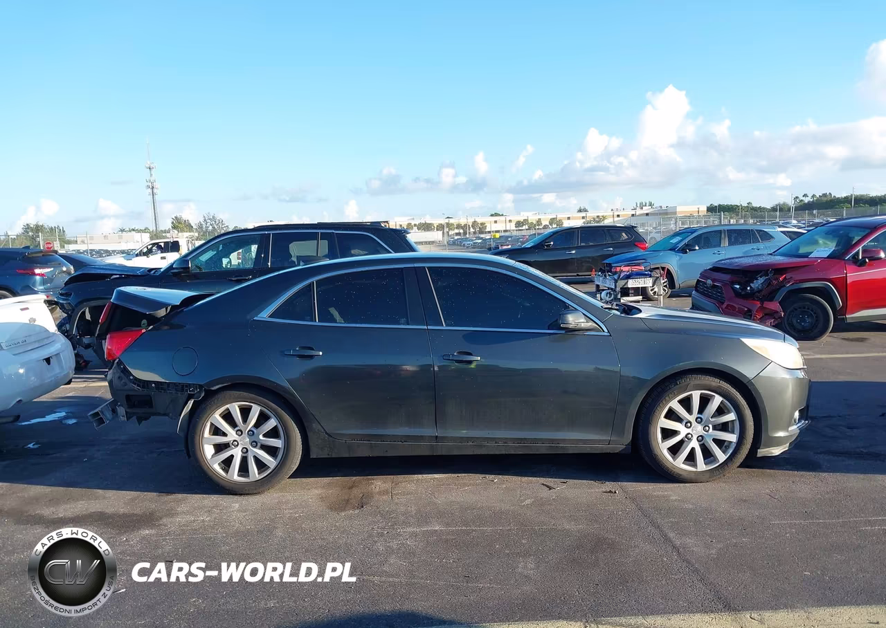 2015 Chevrolet Malibu 2Lt VIN:1G11D5SL4FF122369 - 13