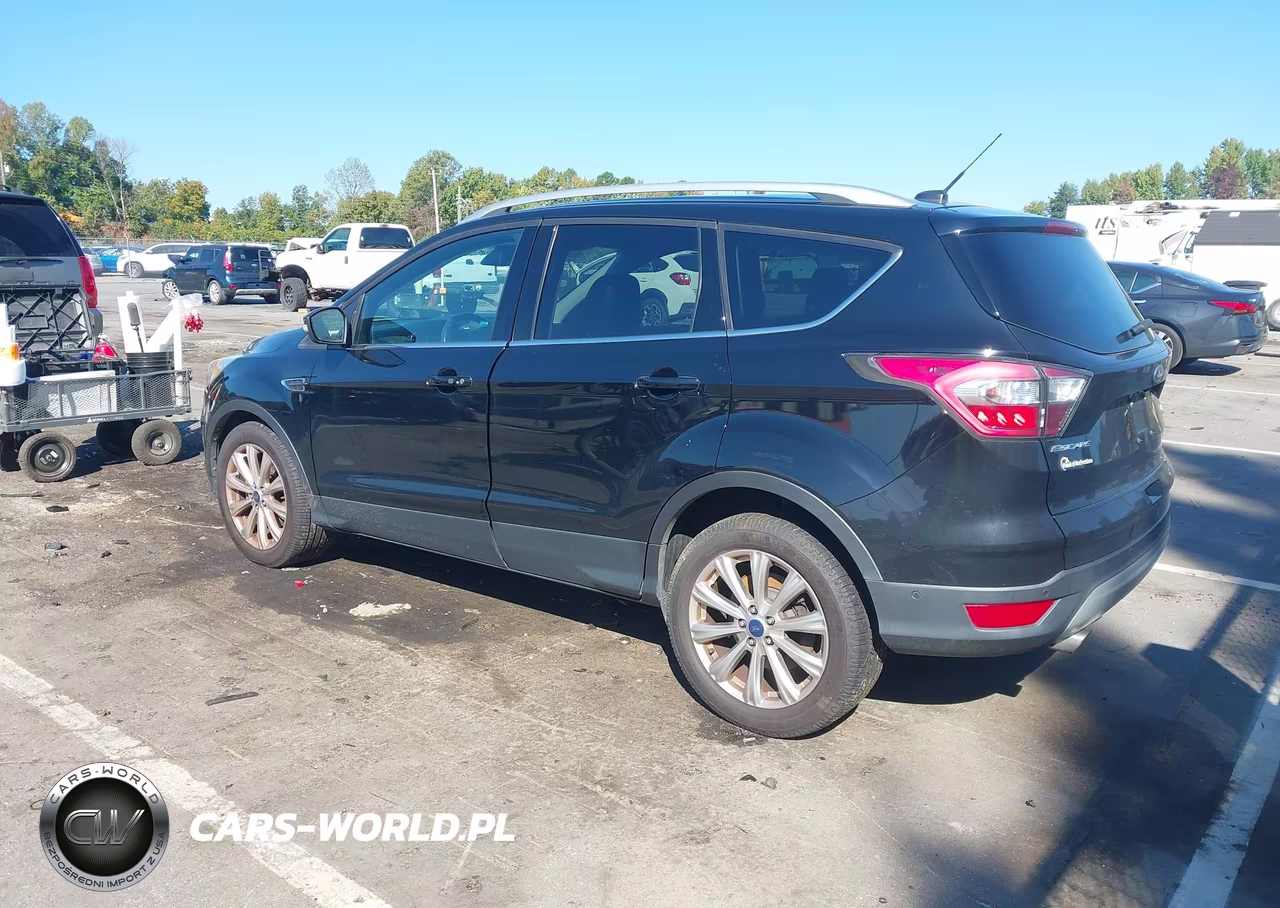 2017 Ford Escape Titanium VIN:1FMCU0J98HUA27137 - 3