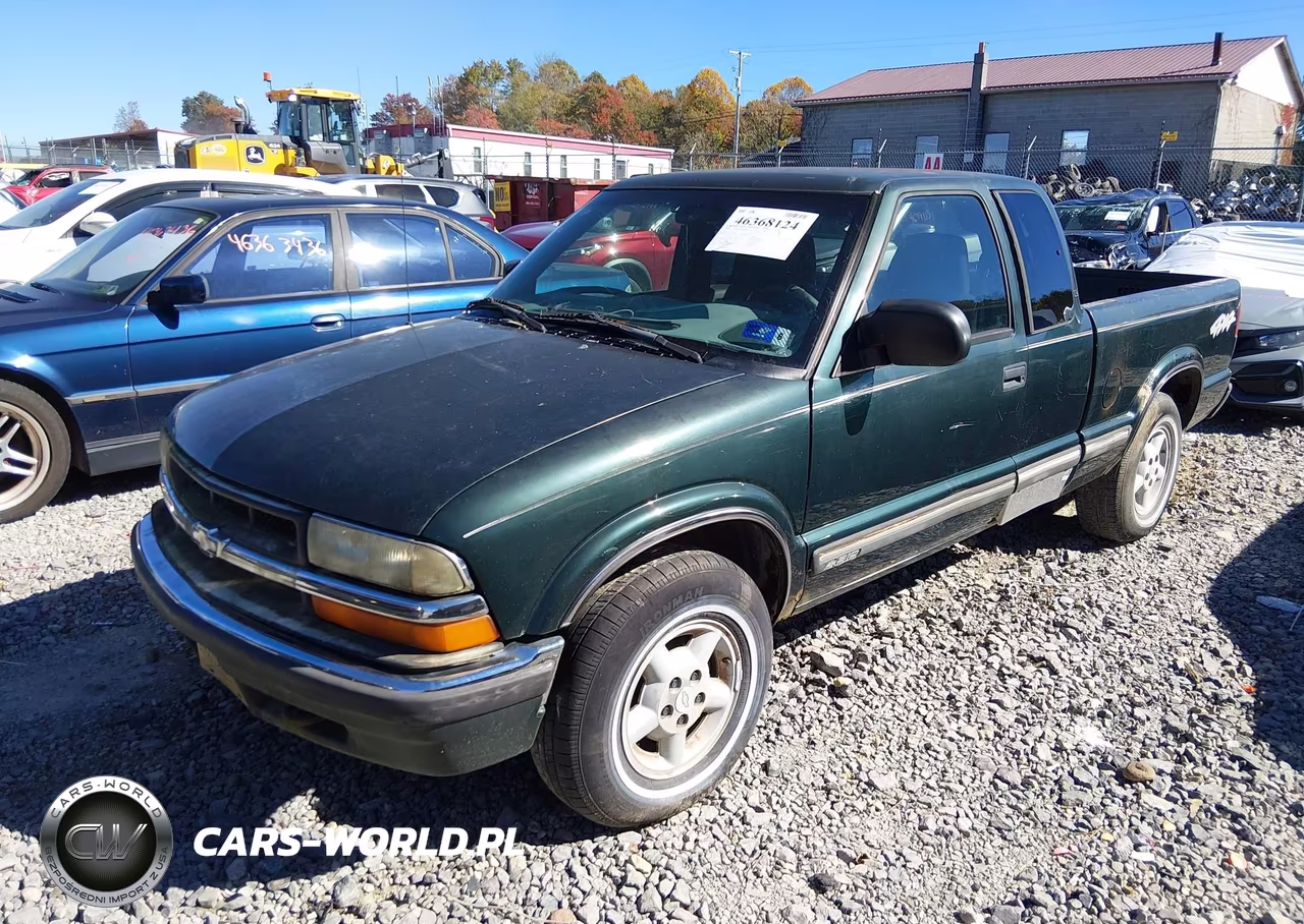 2002 Chevrolet S10 VIN:1GCDT19W628171880 - 2