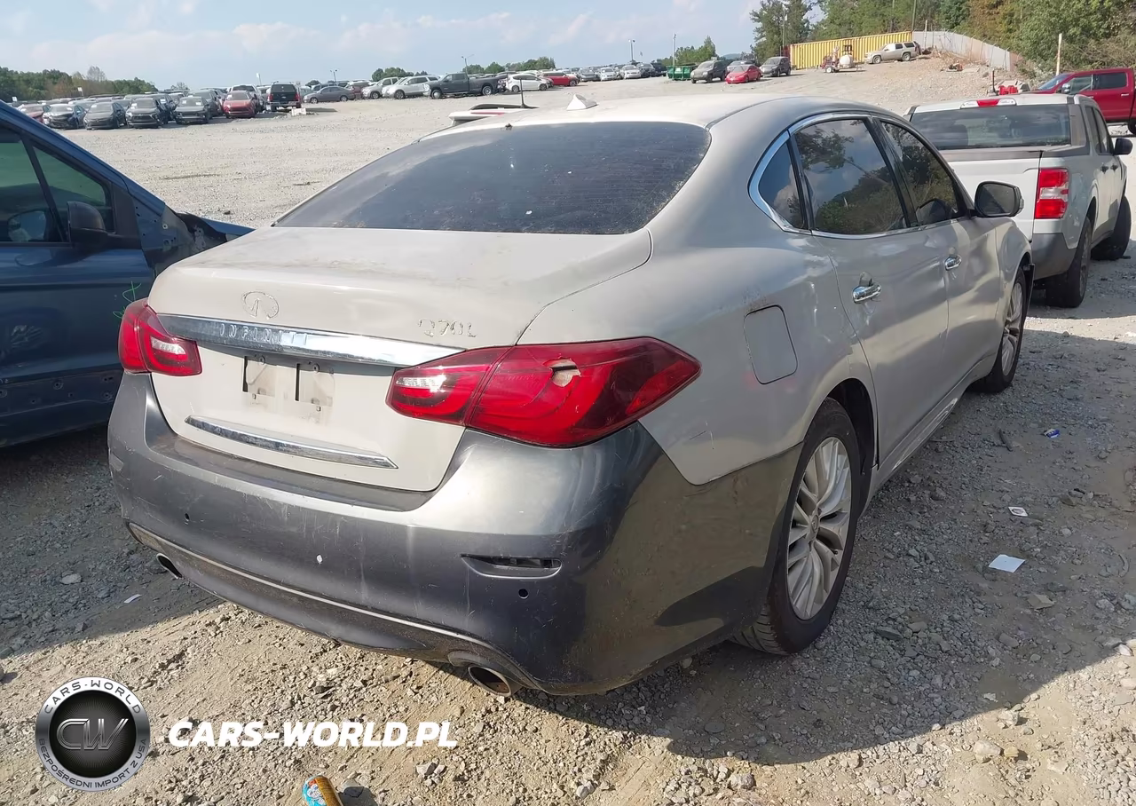 2015 Infiniti Q70L 3.7 VIN:JN1BY1PP0FM601620 - 4