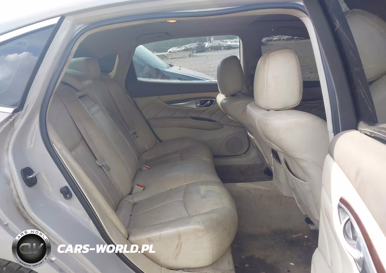 2015 Infiniti Q70L 3.7 VIN:JN1BY1PP0FM601620 - 8