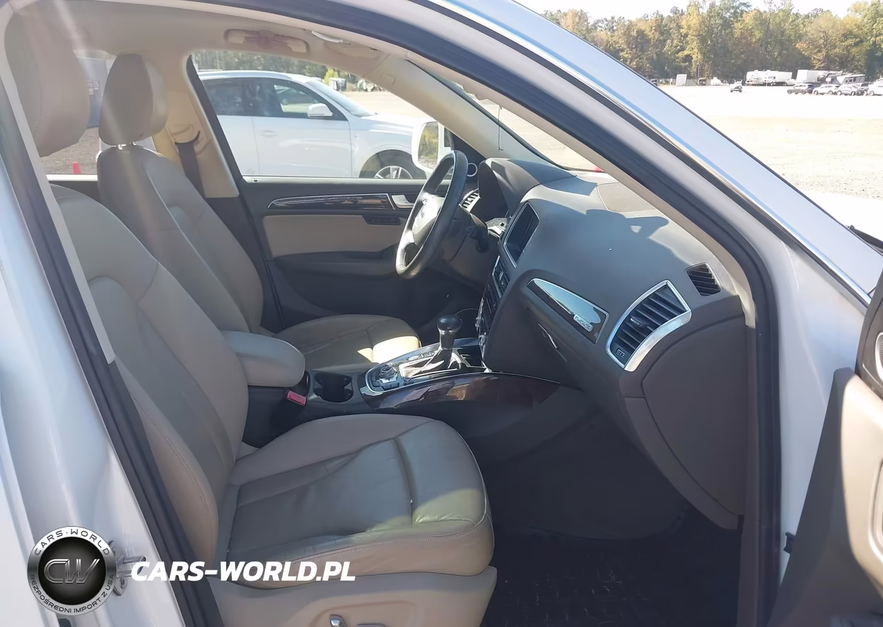 2016 Audi Q5 2.0T Premium VIN:WA1L2AFP4GA037407 - 5
