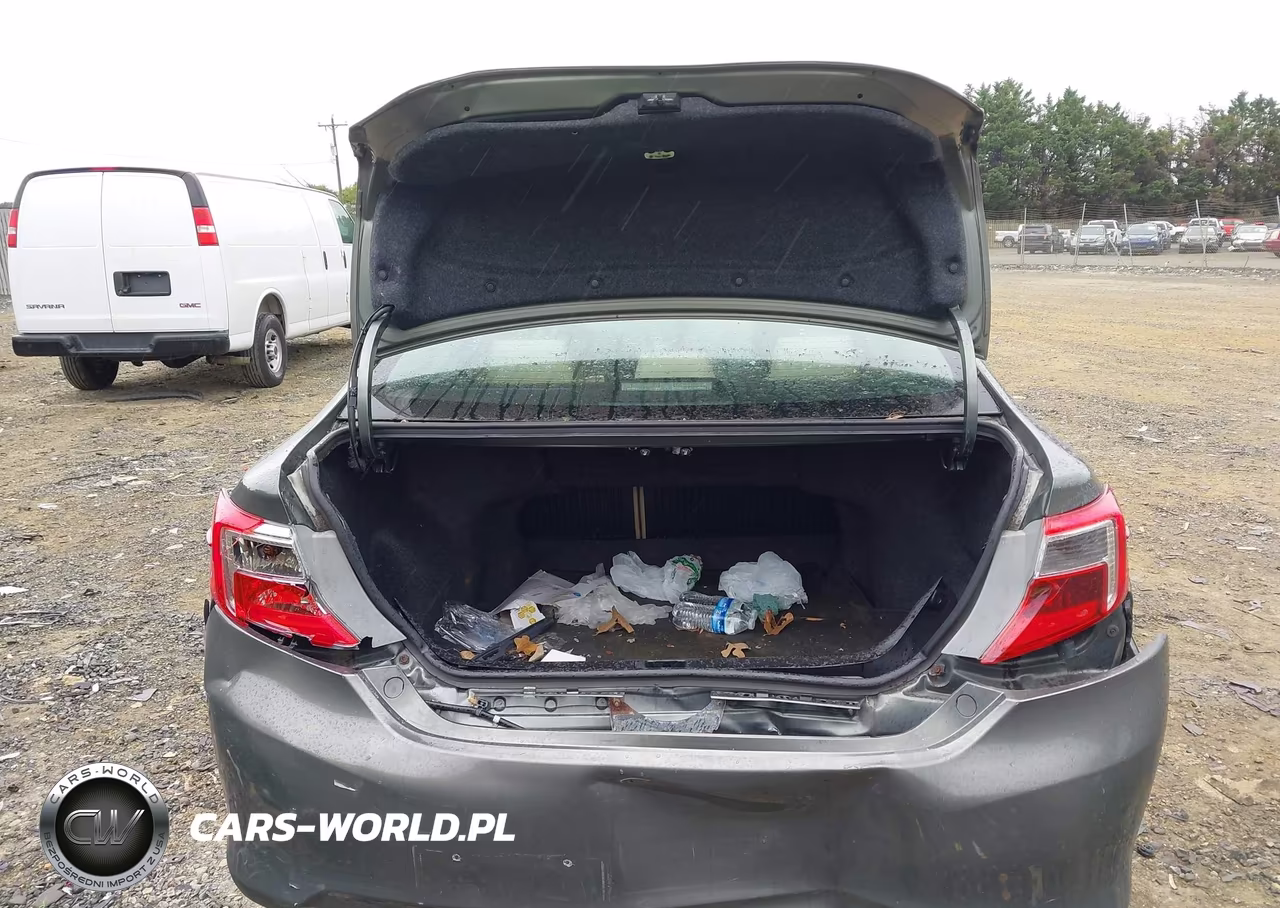 2013 Toyota Camry Xle V6 VIN:4T1BK1FK2DU527291 - 16