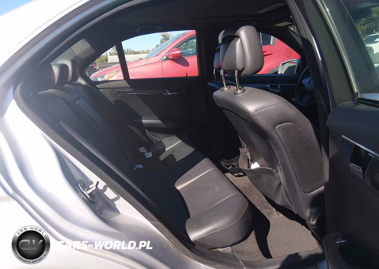 2010 Mercedes-Benz C 300 Sport 4Matic VIN:WDDGF8BB1AF407159 - 8