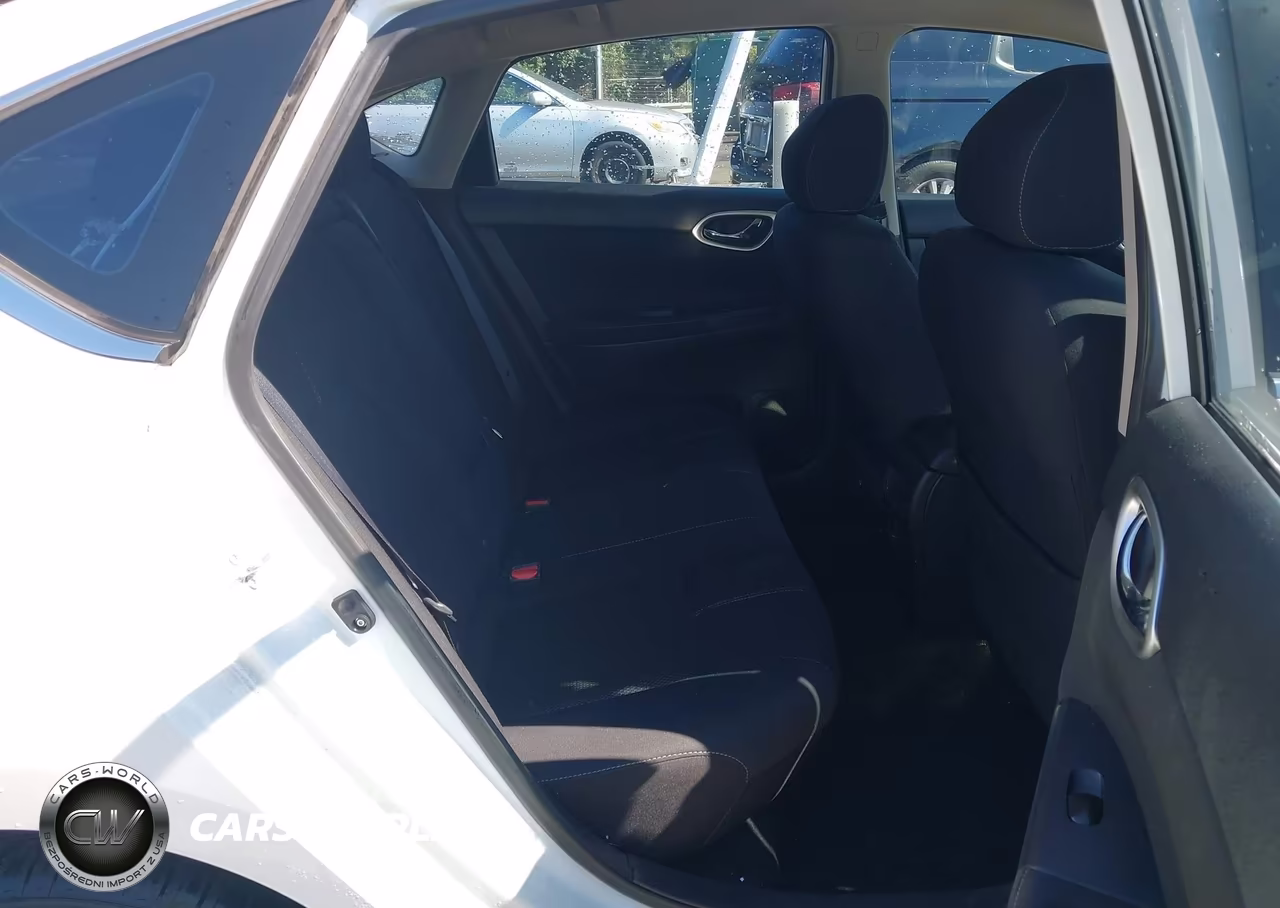 2015 Nissan Sentra S VIN:3N1AB7AP2FY374291 - 8