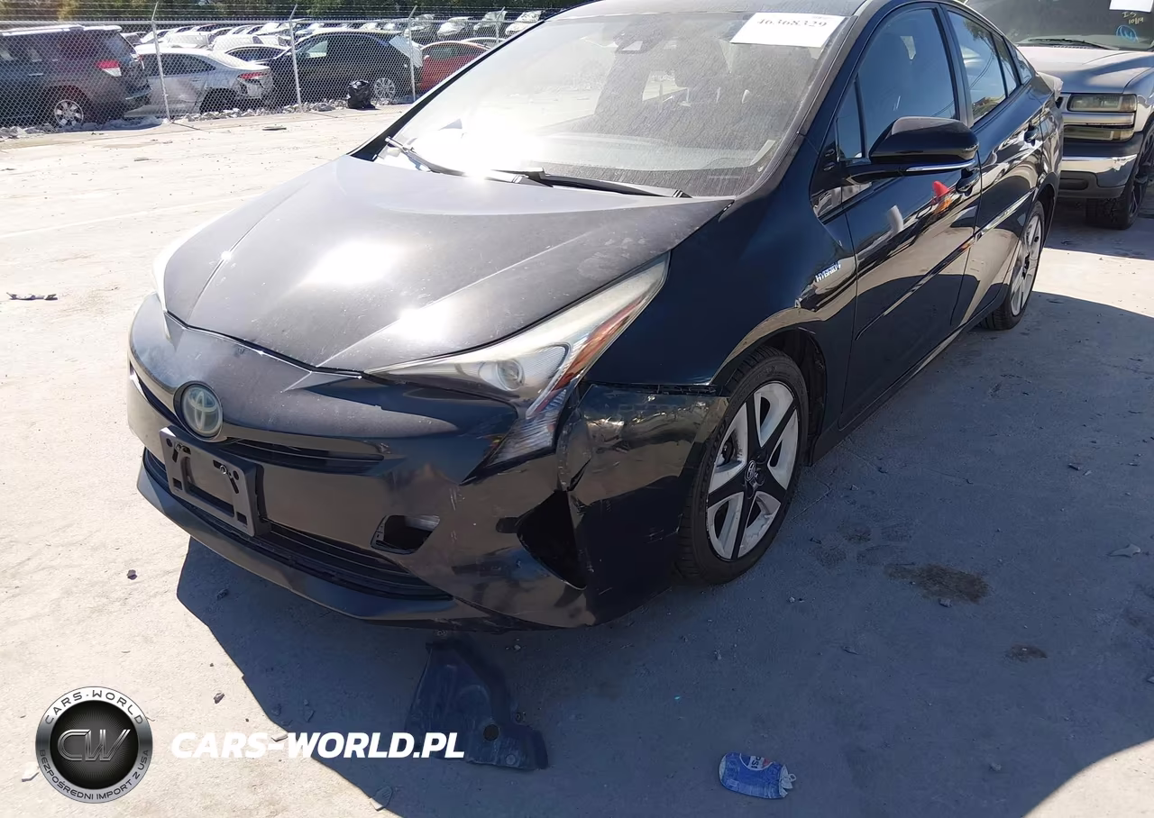 2016 Toyota Prius Three Touring VIN:JTDKARFUXG3506061 - 6