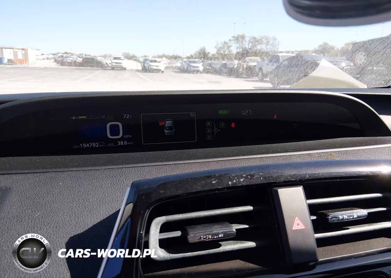 2016 Toyota Prius Three Touring VIN:JTDKARFUXG3506061 - 7