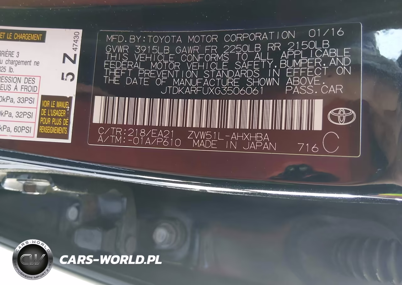 2016 Toyota Prius Three Touring VIN:JTDKARFUXG3506061 - 9
