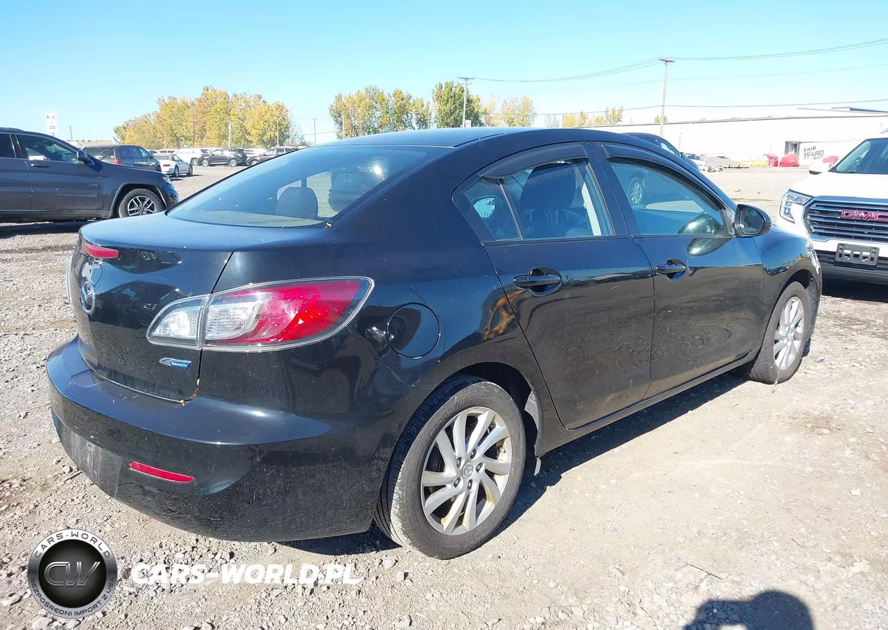 2012 Mazda Mazda3 I Touring VIN:JM1BL1V88C1637799 - 4