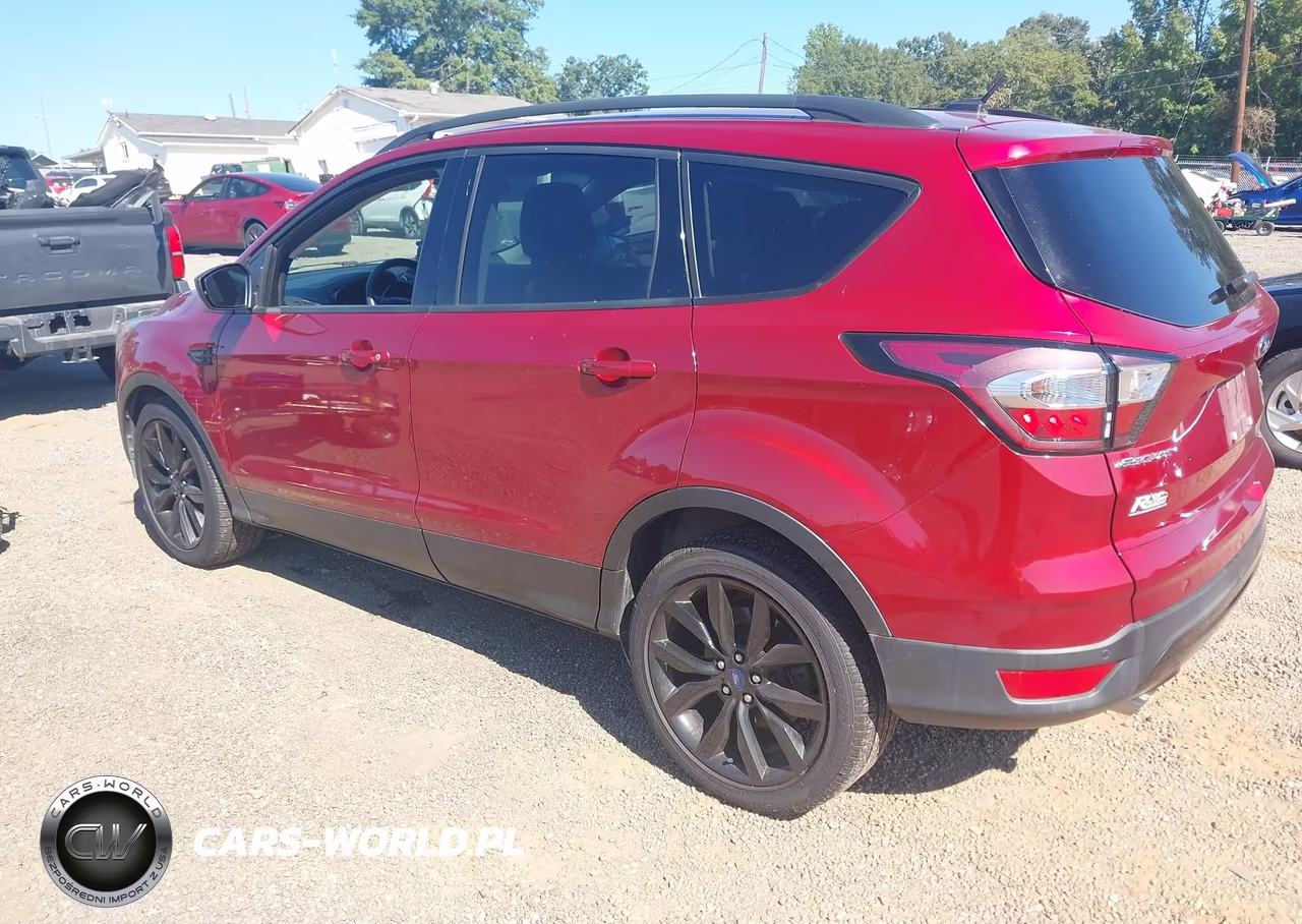 2017 Ford Escape Se VIN:1FMCU0GD4HUD83953 - 3
