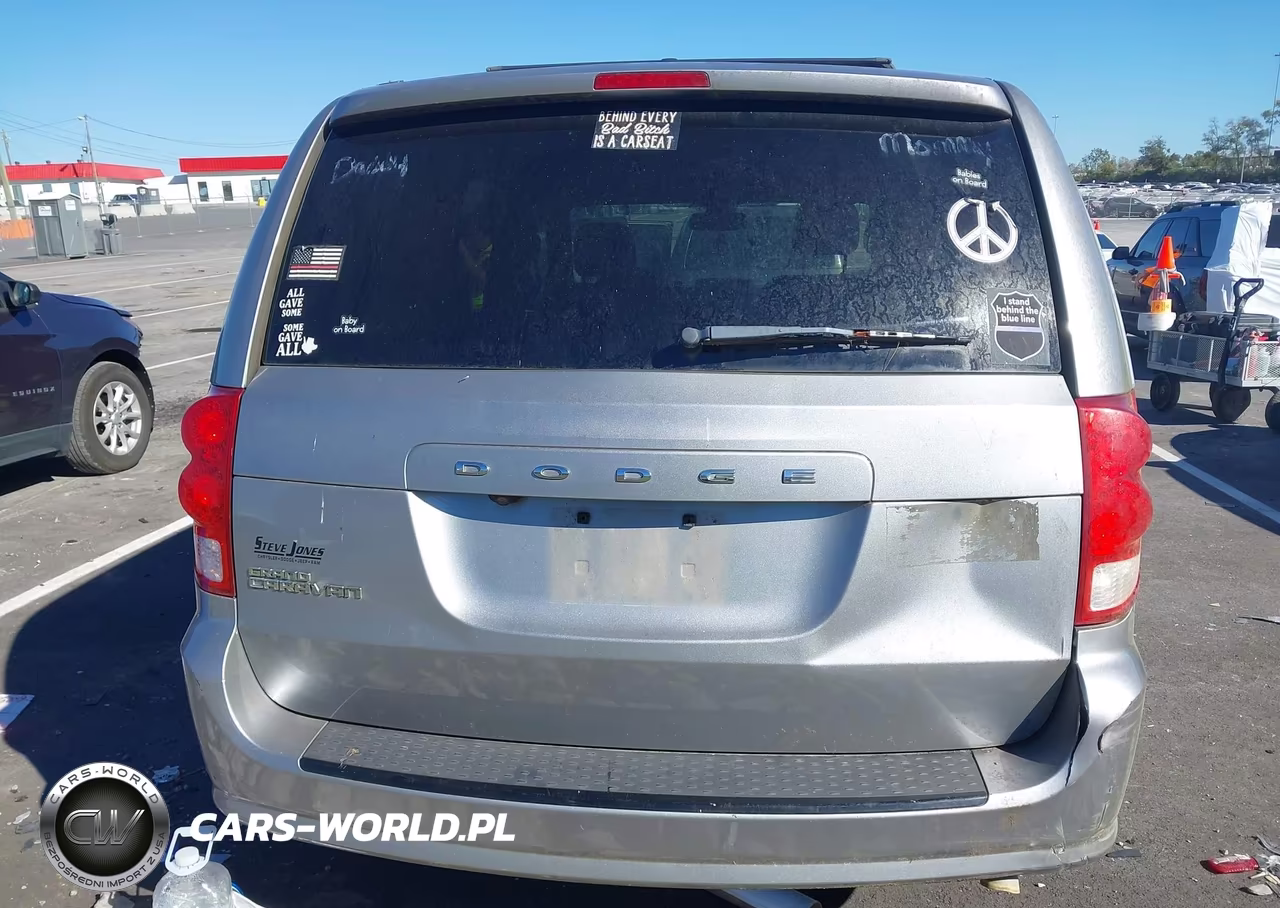 2018 Dodge Grand Caravan Se Plus VIN:2C4RDGBG4JR256518 - 16