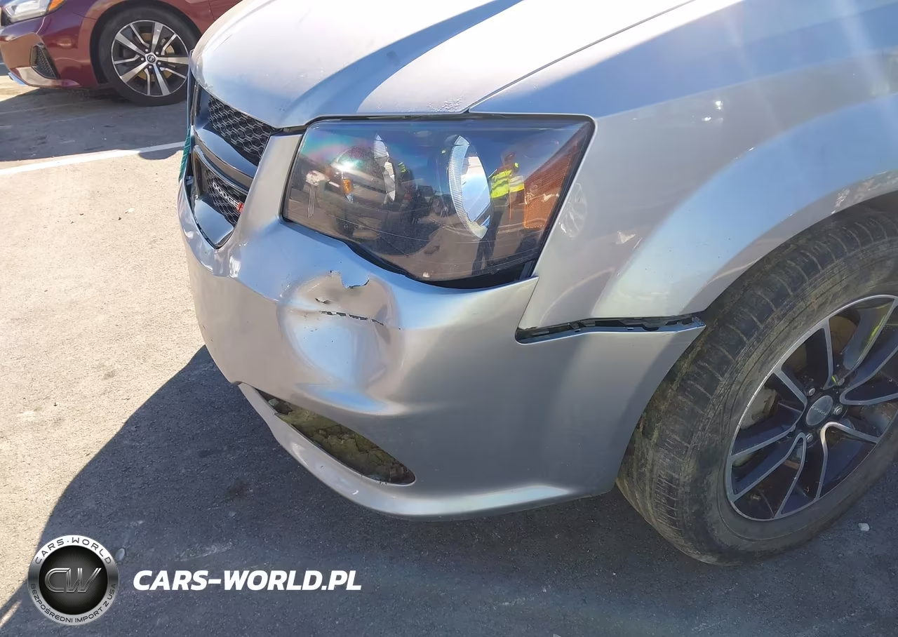 2018 Dodge Grand Caravan Se Plus VIN:2C4RDGBG4JR256518 - 6