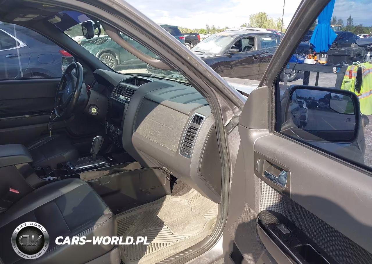 2011 Ford Escape Limited VIN:1FMCU0EG2BKB88854 - 5