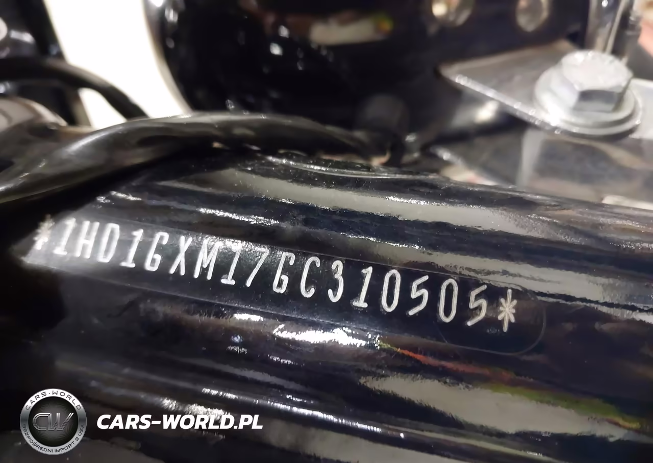 2016 Harley-Davidson Fxdb Dyna Street Bob VIN:1HD1GXM17GC310505 - 10