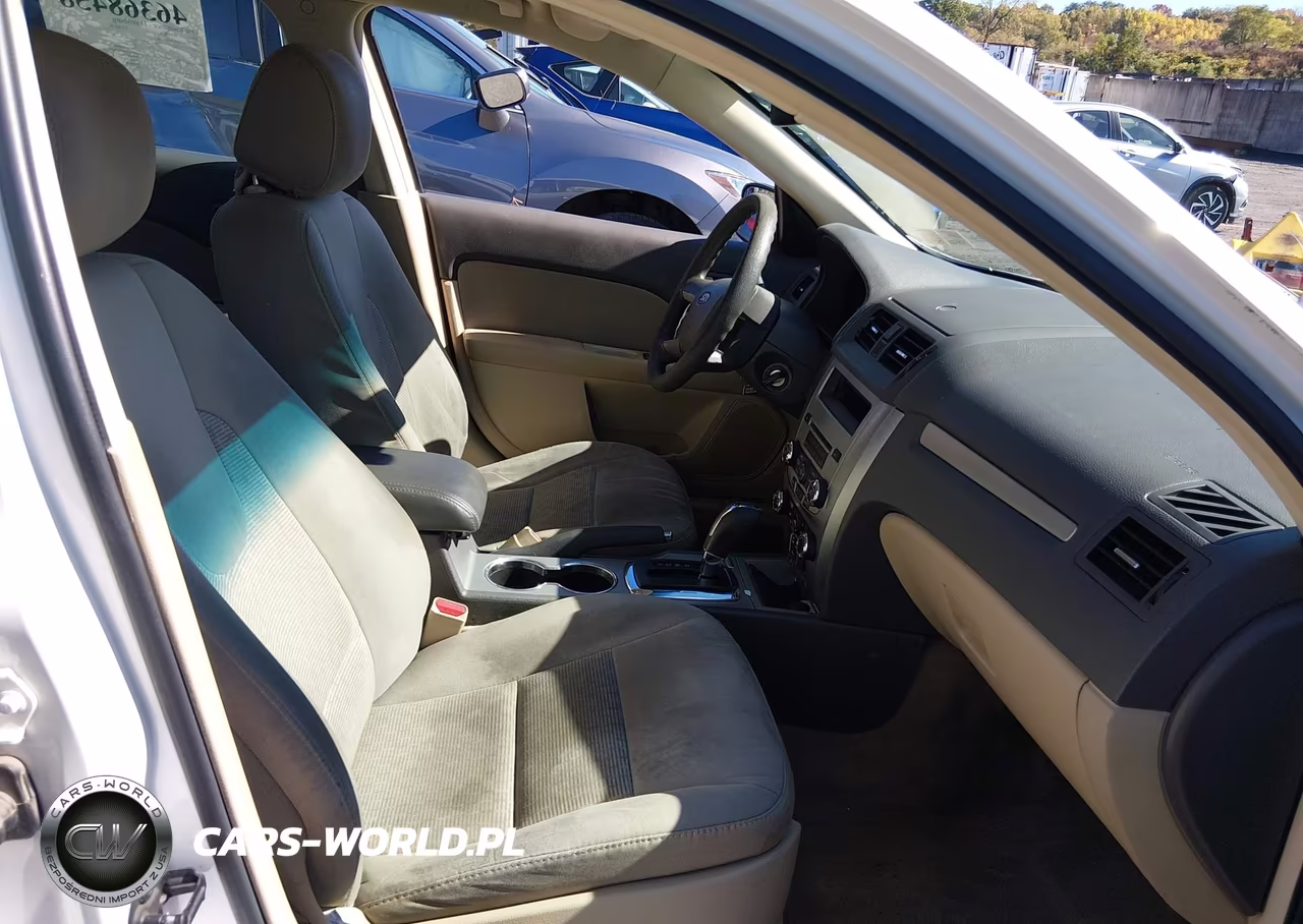 2012 Ford Fusion Se VIN:3FAHP0HA8CR272186 - 5