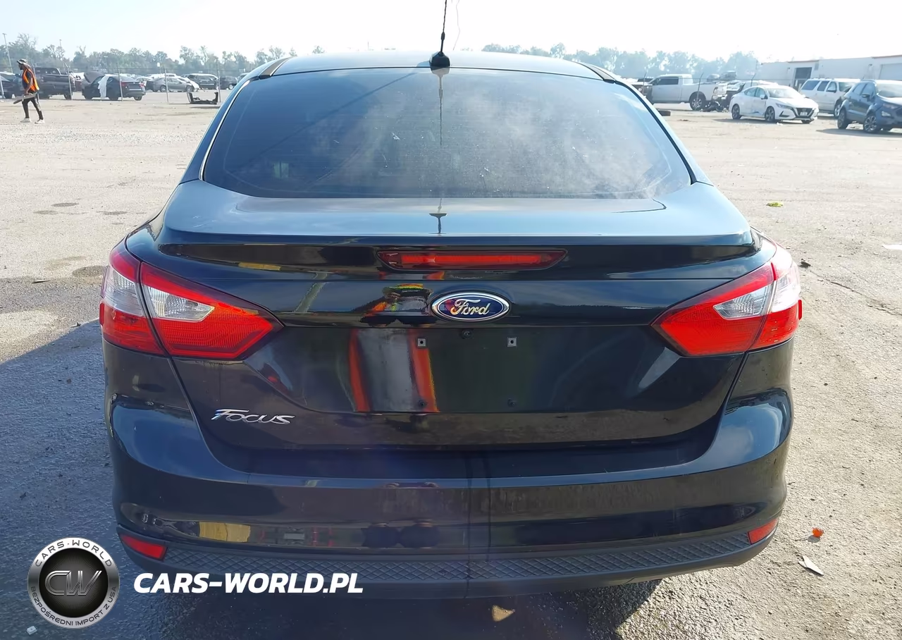 2014 Ford Focus Se VIN:1FADP3F20EL152959 - 17