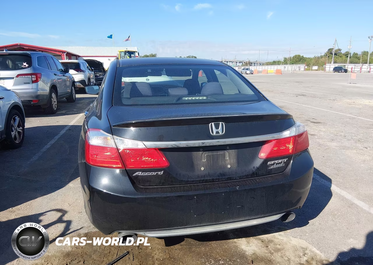 2015 Honda Accord Sport VIN:1HGCR2F56FA061956 - 16