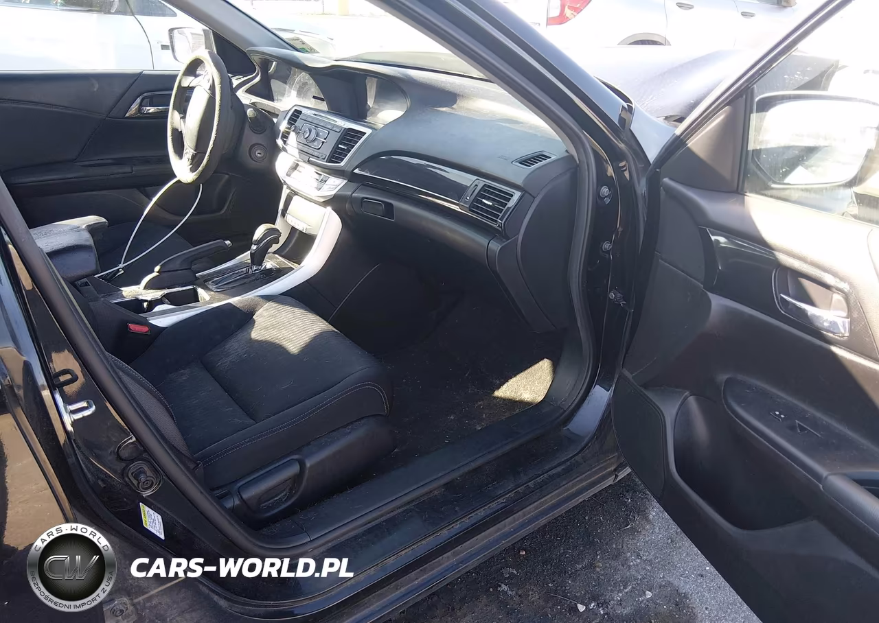 2015 Honda Accord Sport VIN:1HGCR2F56FA061956 - 5