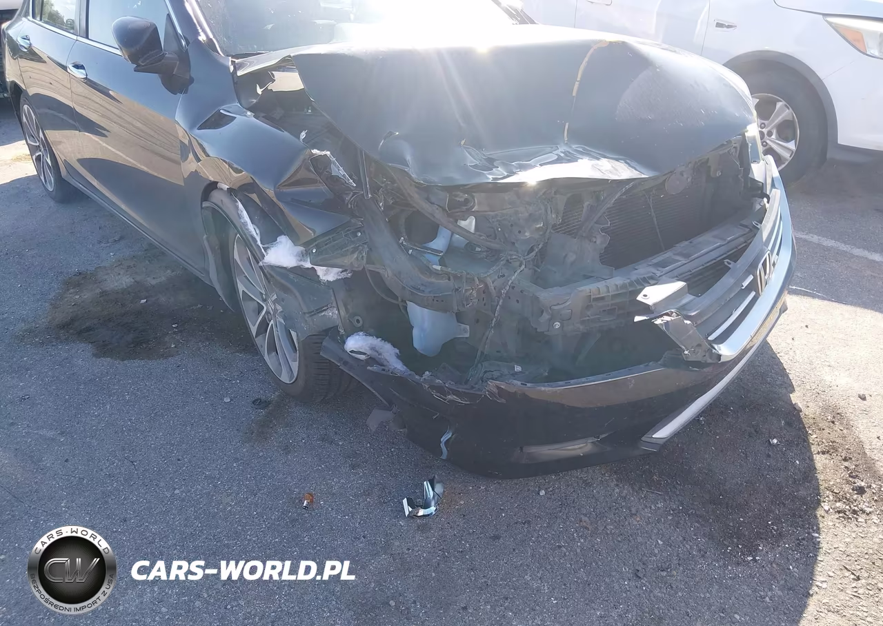 2015 Honda Accord Sport VIN:1HGCR2F56FA061956 - 6