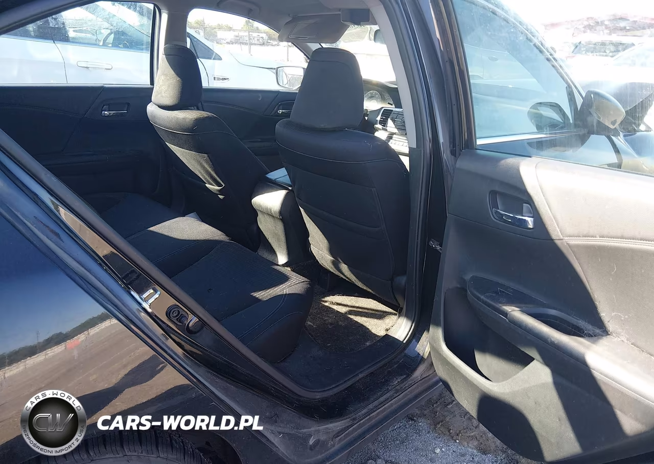 2015 Honda Accord Sport VIN:1HGCR2F56FA061956 - 8