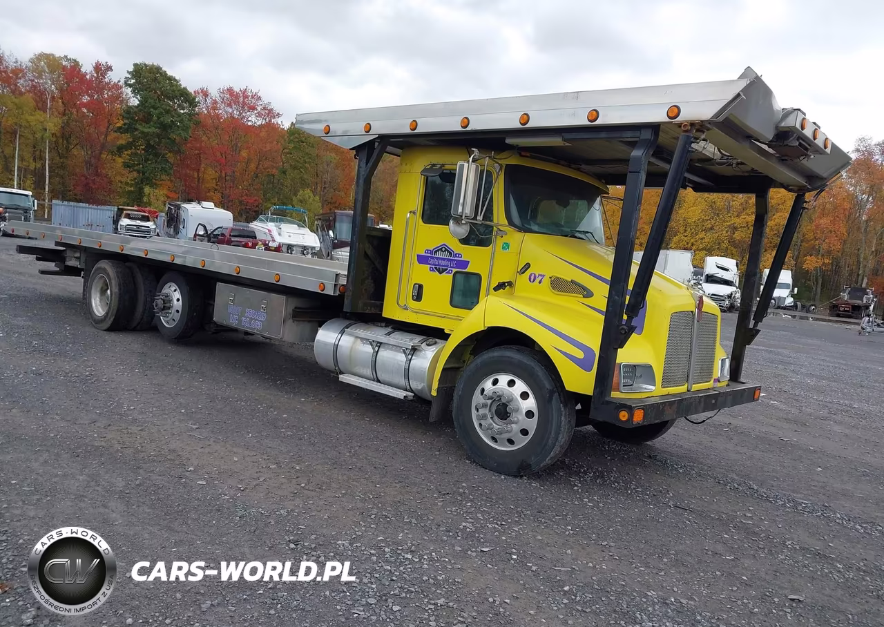 2007 Kenworth T300
