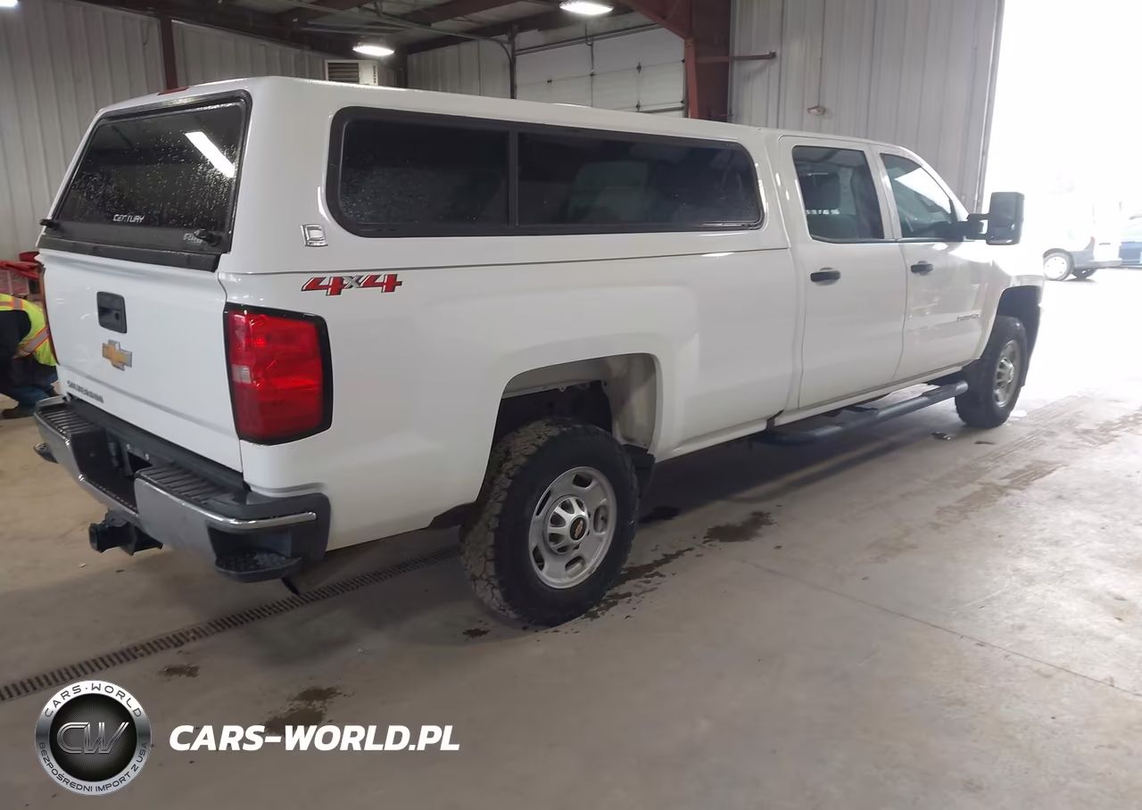 2018 Chevrolet Silverado 2500Hd Wt VIN:1GC1KUEG5JF235214 - 4