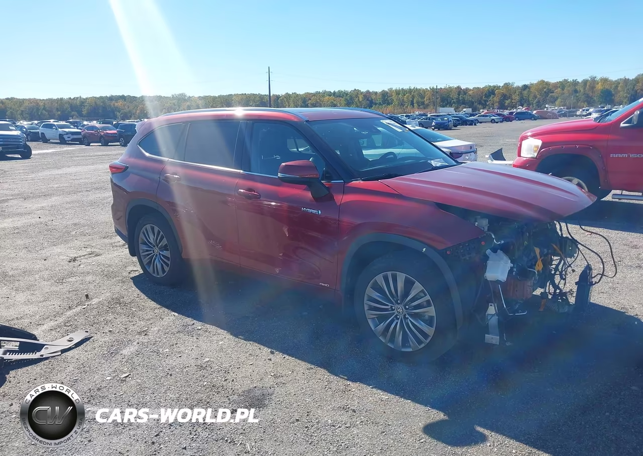 2021 Toyota Highlander Hybrid Platinum