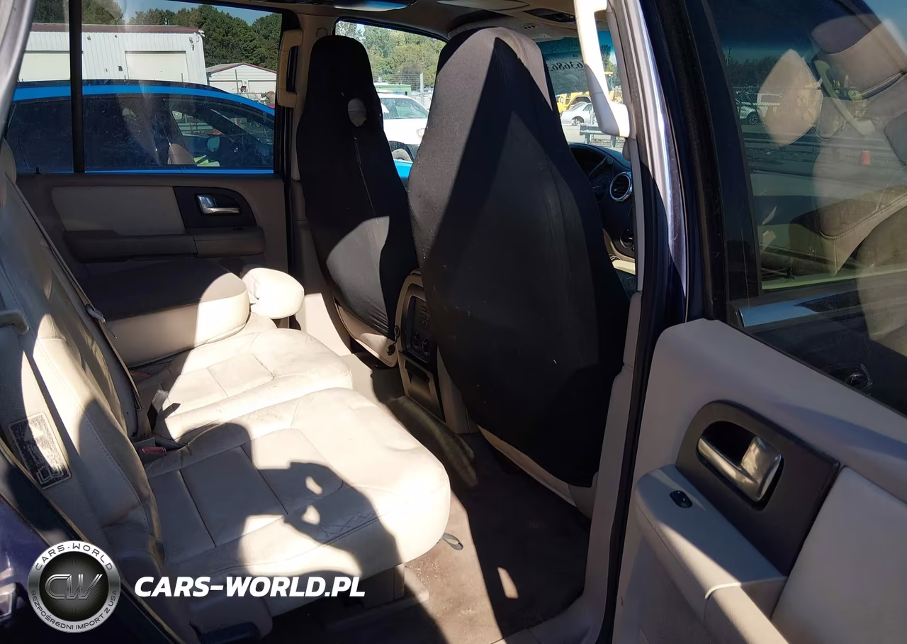 2003 Ford Expedition Xlt VIN:1FMRU15W63LA71765 - 8