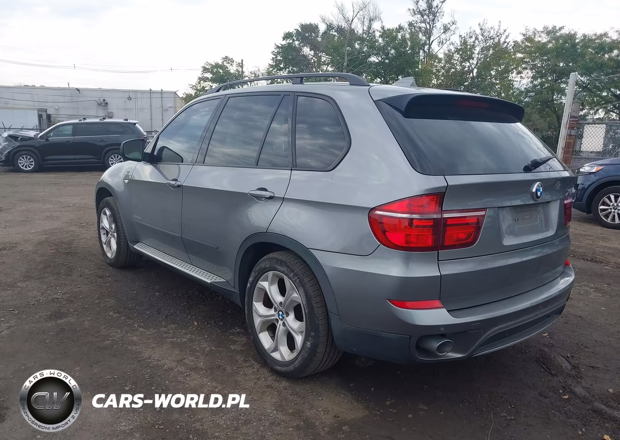 2012 BMW X5 xDrive35D VIN:5UXZW0C51CL669196 - 3