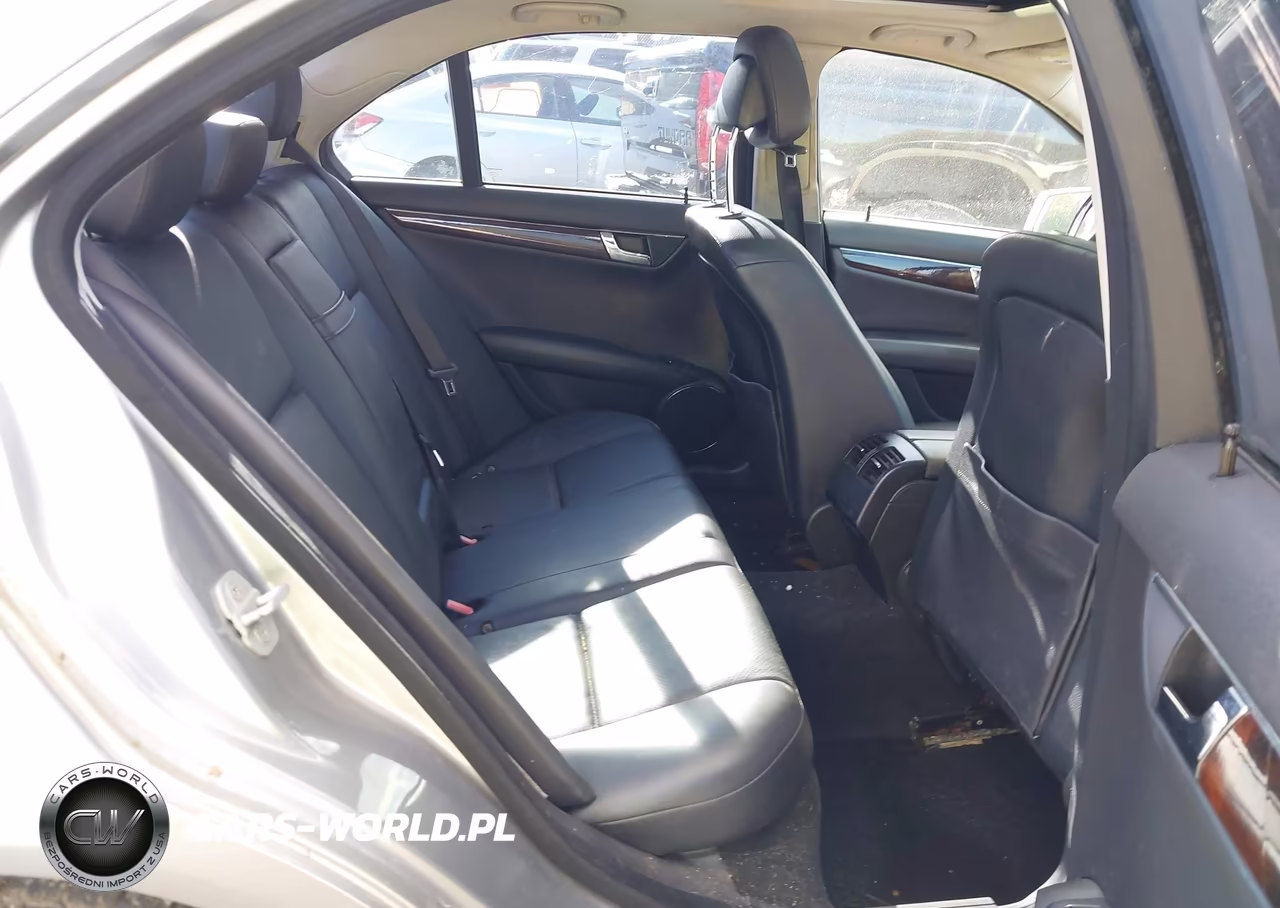 2010 Mercedes-Benz C 300 Luxury 4Matic VIN:WDDGF8BB1AR115283 - 8
