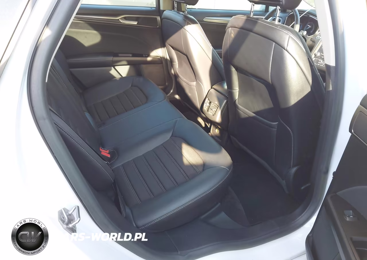 2017 Ford Fusion Se VIN:3FA6P0HD1HR322631 - 8