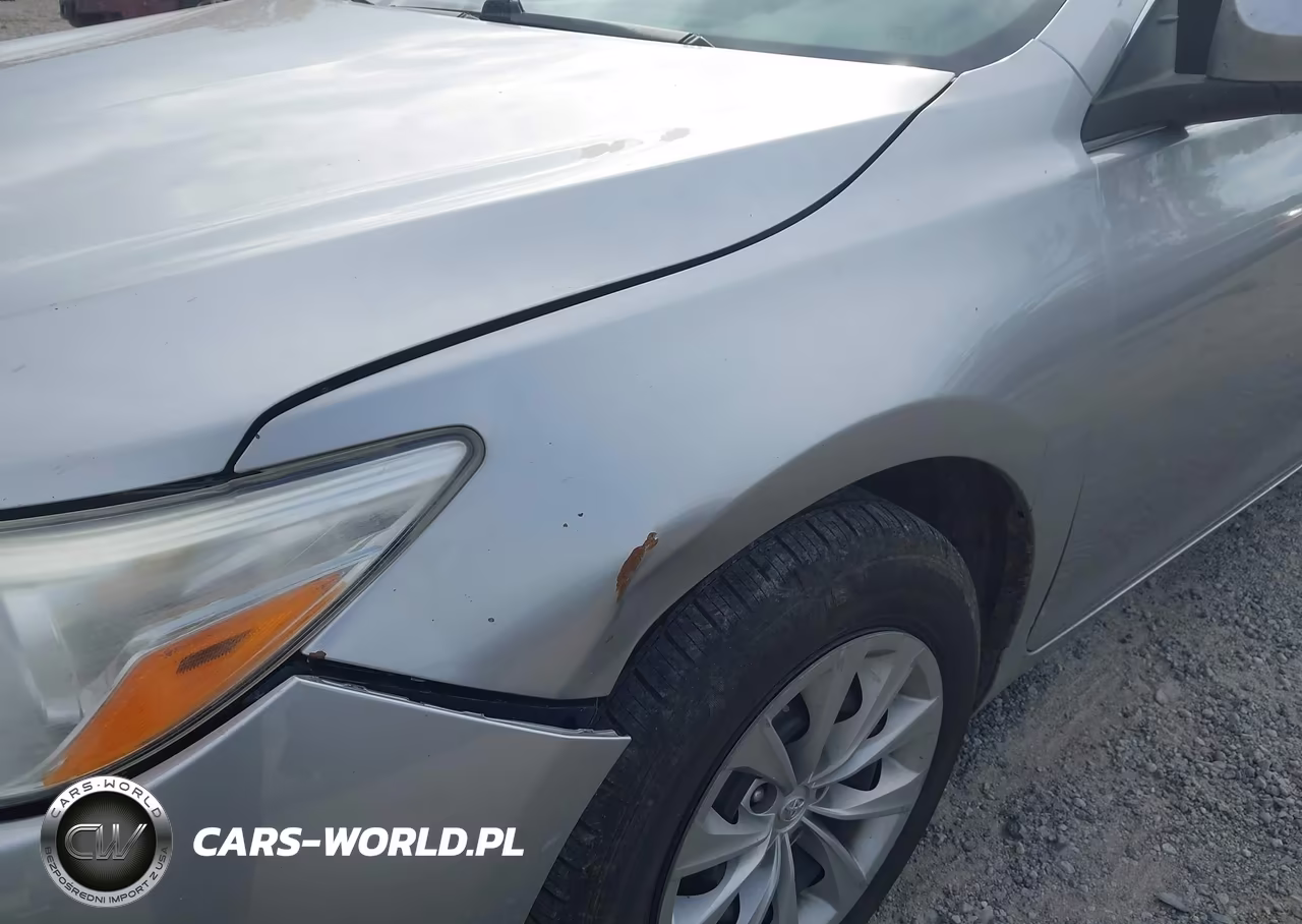 2016 Toyota Camry Le VIN:4T4BF1FK3GR584243 - 20