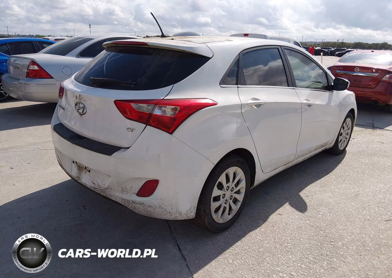 2016 Hyundai Elantra Gt VIN:KMHD35LH7GU307025 - 4