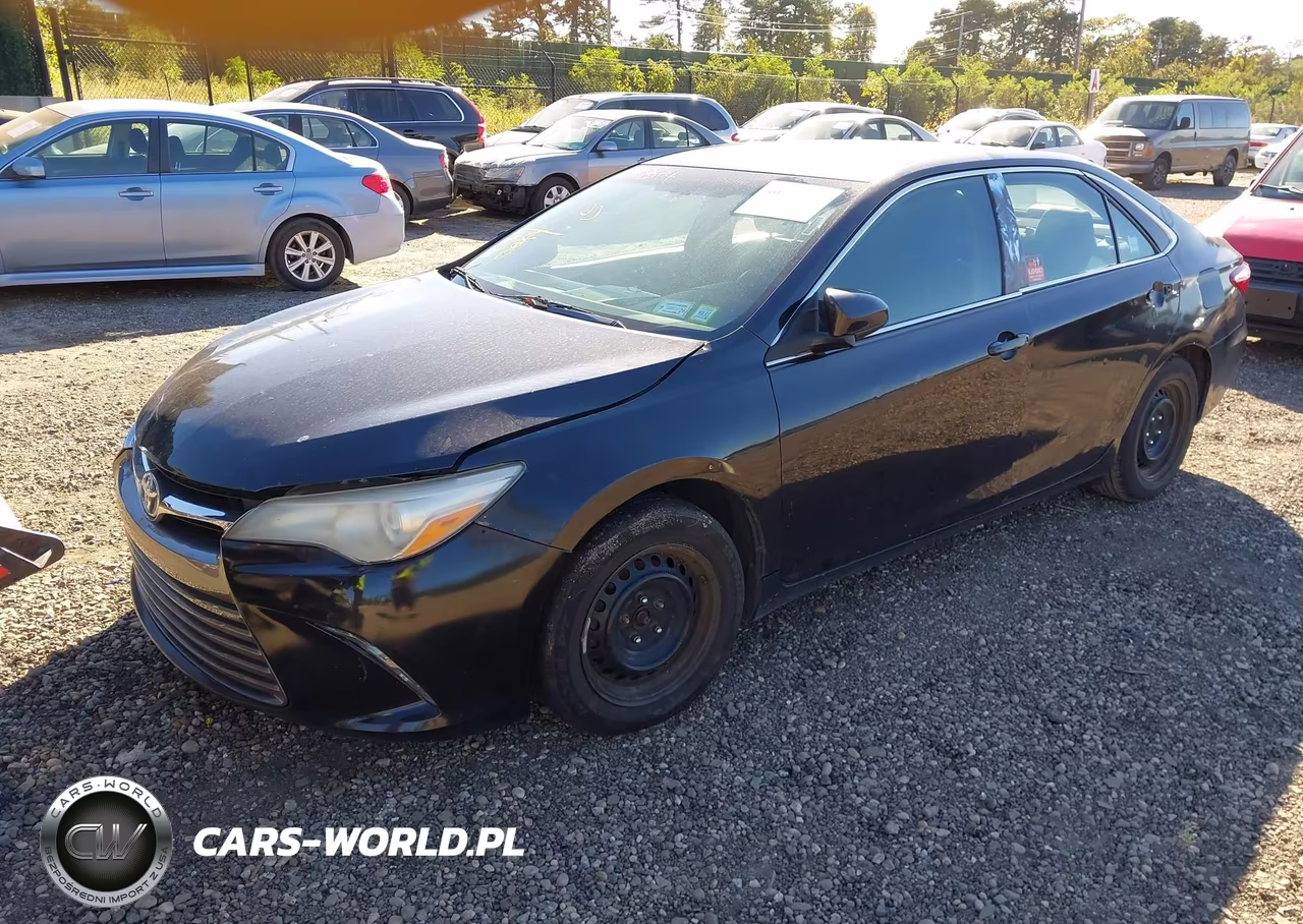 2016 Toyota Camry Hybrid Le VIN:4T1BD1FK7GU184136 - 2