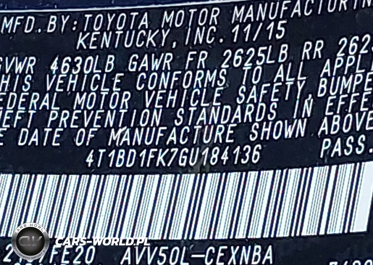 2016 Toyota Camry Hybrid Le VIN:4T1BD1FK7GU184136 - 9