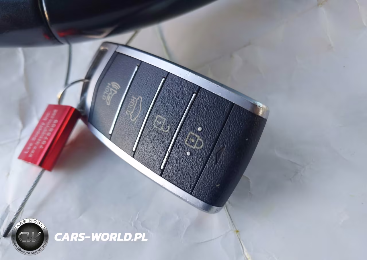 2018 Genesis G80 3.8 VIN:KMHGN4JE1JU235868 - 11